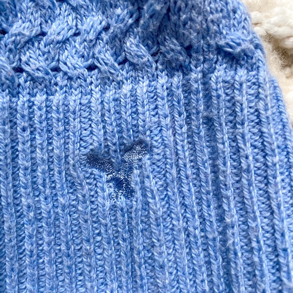 American Eagle Blue Scoop Neck Knit Sweater - Picture 3 of 5